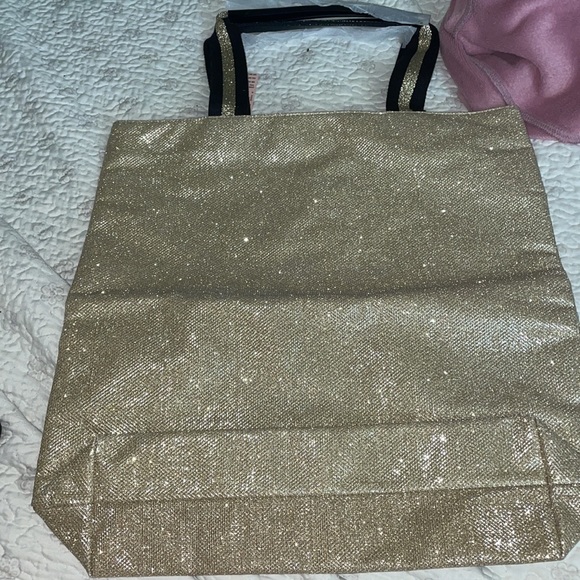 BNWT Victoria’s Secret tote in gold & black - Picture 2 of 5
